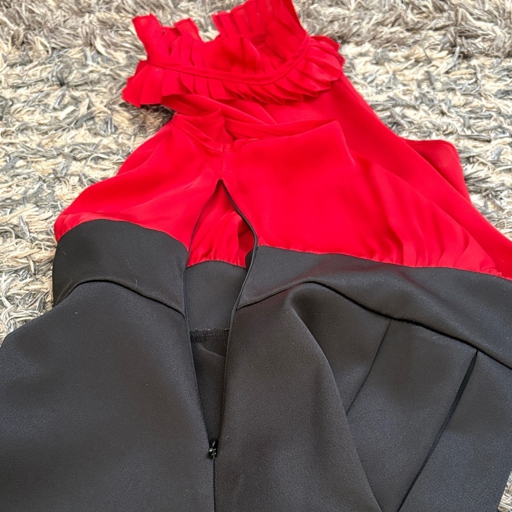 AUW Stylish Red and Black Cocktail Dress Size S - Picture 3 of 4
